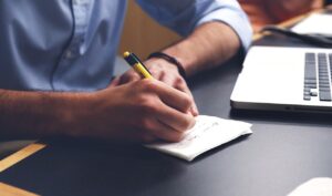 保育士がブラックな職場から転職する際の注意点は？