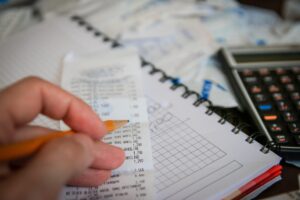 東京で保育士が転職を成功させるための節約術は？